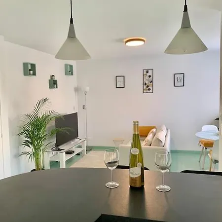 Springfields - En Proche Du Parlement Europeen