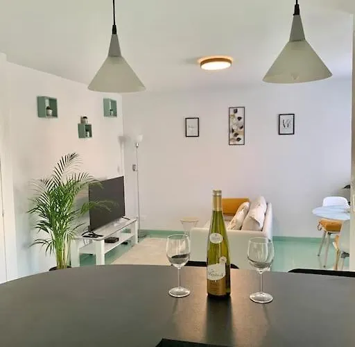 Springfields - En Proche Du Parlement Europeen